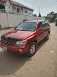 A picture of Serious buyer only Toyota Highlander 03 04 Perfect condition nothing