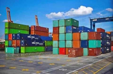 A picture of Containers