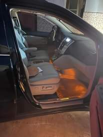 A picture of Lexus RX330 05