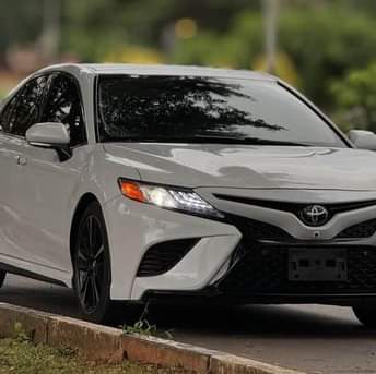 A picture of TOYOTA CAMRY XSE V6 Foreign used 2018 Model Original Duty