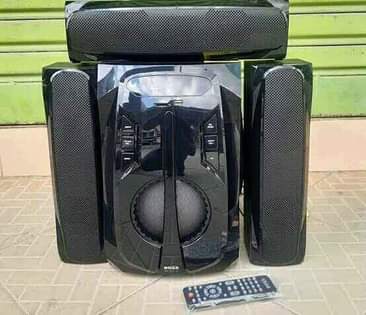A picture of Boss subwoofer