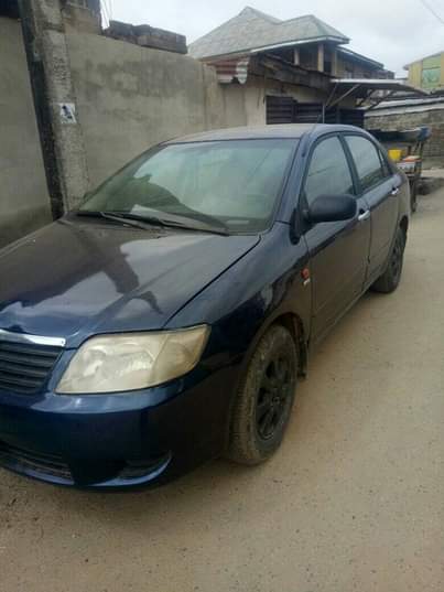A picture of Toyota corolla sedam