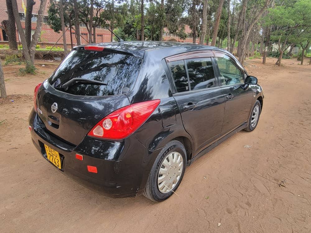 used nissan tiida