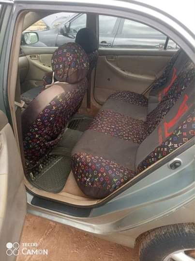 A picture of Toyota Corolla 2004