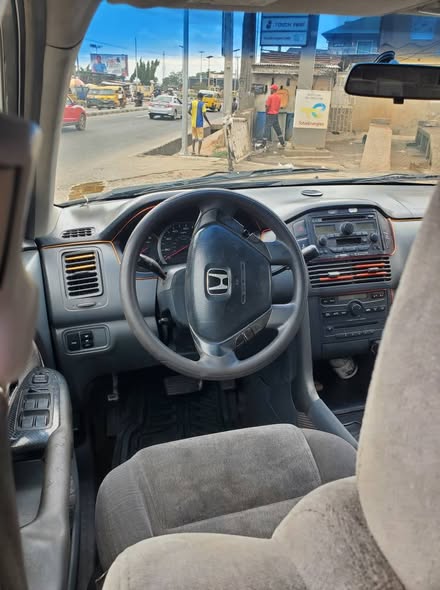 A picture of Honda Pilot 2005