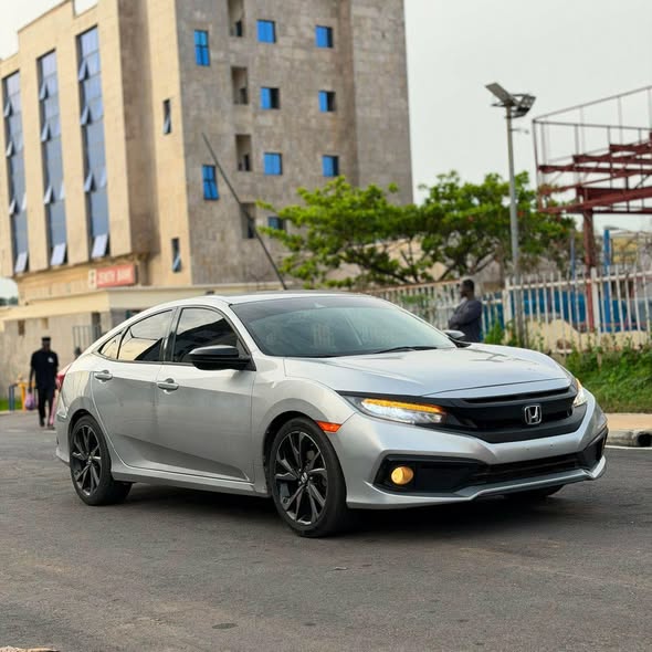 A picture of 2020 Honda Civic 2020