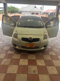 A picture of 2007 Toyota Vitz