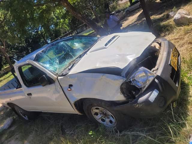 used nissan np300