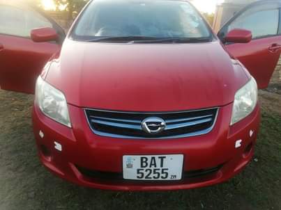 toyota fielder
