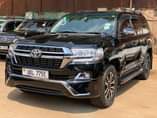A picture of Land cruiser petrol engine for sale call me on 256751331103