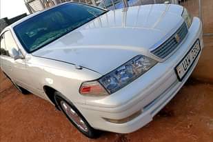 A picture of Toyota Mark ll musota 2000 model 13m 0756494005 0777540742