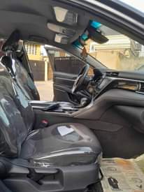A picture of Camry 018 19 700 000