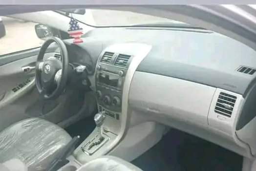 A picture of TOKUNBO Toyota corolla LE