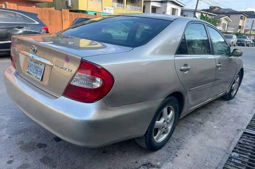 A picture of 2004 fastest finger 2004 Toyota Camry Engine Camry