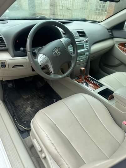 A picture of Tokunbo 2009 Toyota Camry XLE V6