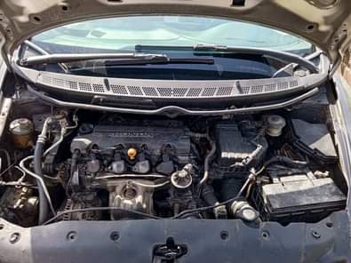 A picture of Honda civic 2007 model Engine is smoking Gear is good