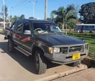 A picture of TOYOTA HILUX BEI 12m