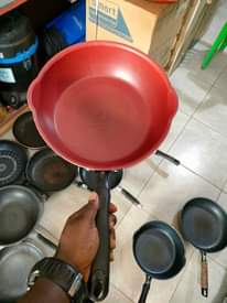 A picture of UK used non sticky Frying Pans