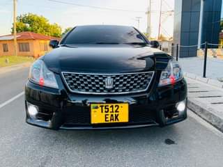 A picture of CROWN ATHLETE NEW MODEL