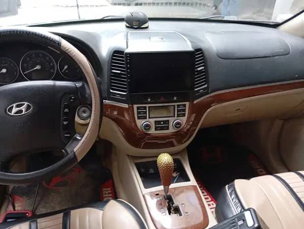 A picture of Hyundai santafe 07