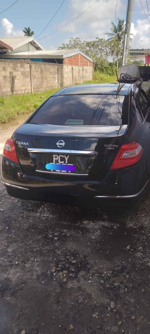 nissan teana
