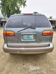 A picture of Distress market 2000 toyota sienna Engine silent Gear smooth Ac