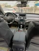 A picture of FULLEST OPTION TOKUNBO HONDA CROSSTOUR 2013 MODEL