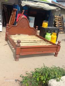 A picture of Nina uza kitanda 5 6 bei 90 0689319654 nipgie