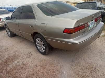 A picture of Toyota Camry pencil light 4 sale