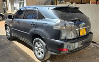 A picture of Toyota harrier new model