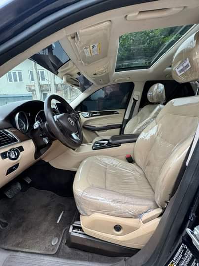 A picture of Mercedes Benz GLE