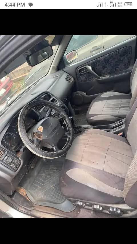 A picture of Toyota camry orobo