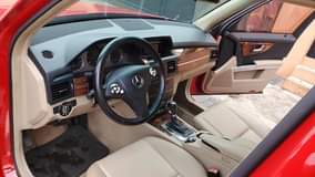 A picture of 2010 glk350