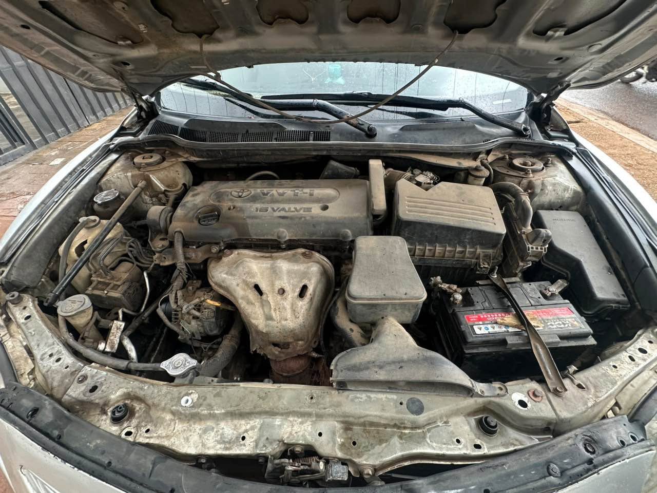 A picture of Toyota Camry 3 7M to owner settlement 200k Engine 90