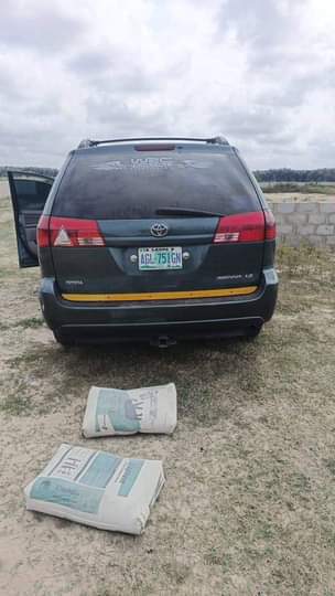 A picture of 2005 Toyota Sienna