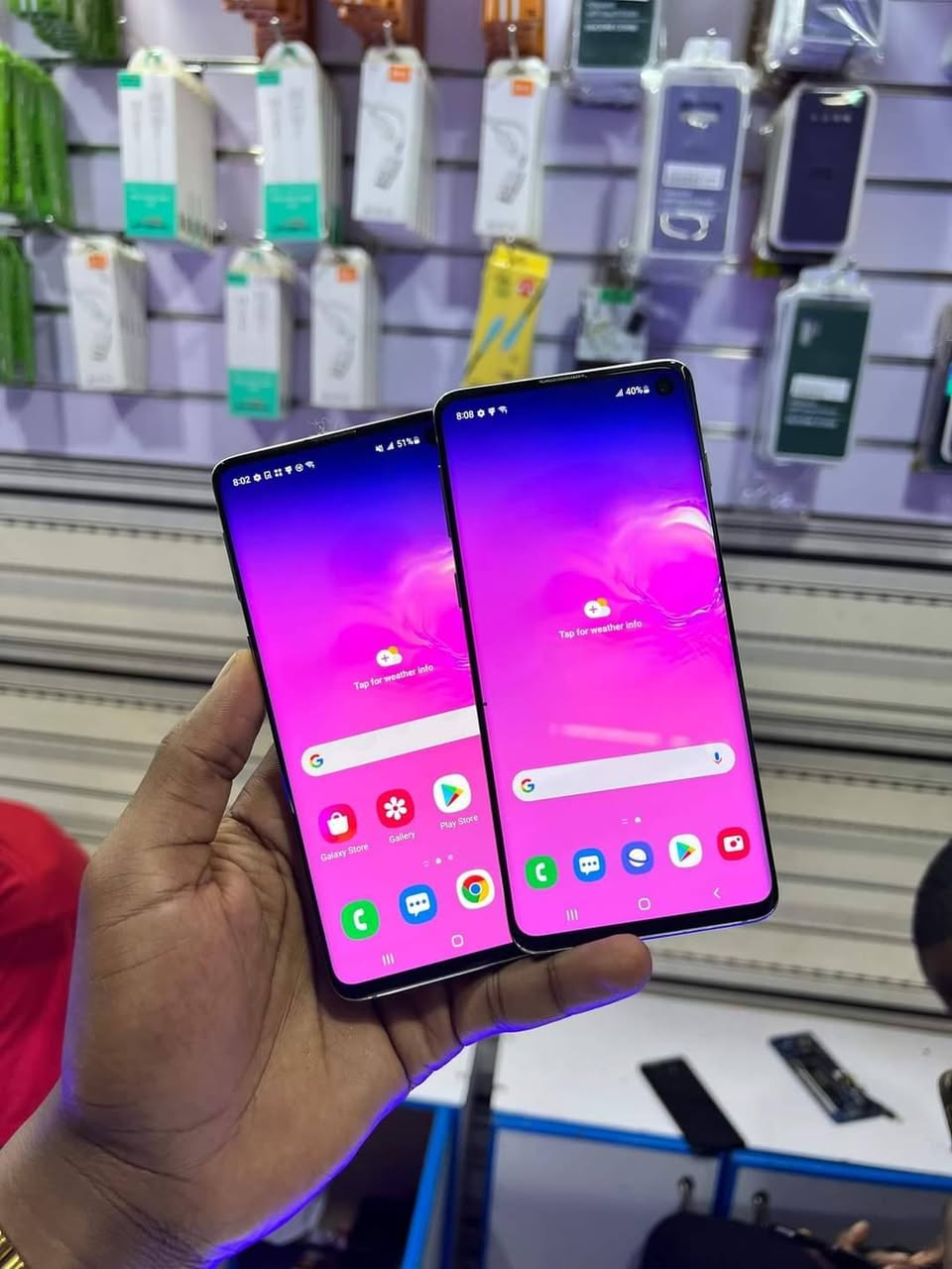 A picture of SAMSUNG GALAXY S10