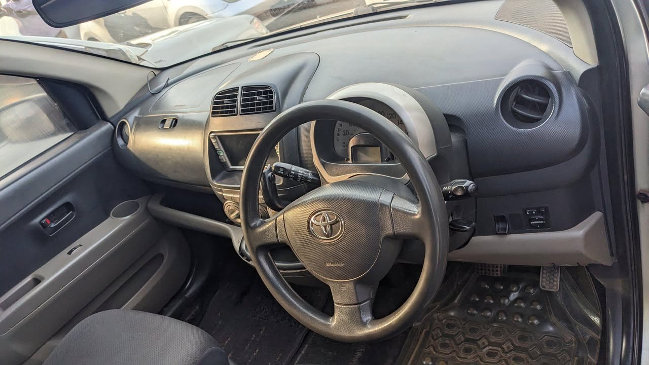 A picture of Toyota Passo