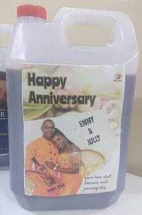 A picture of TUNASINDIKA NA KUUZA WINE TAMU