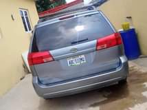 A picture of 2005 Toyota Sienna