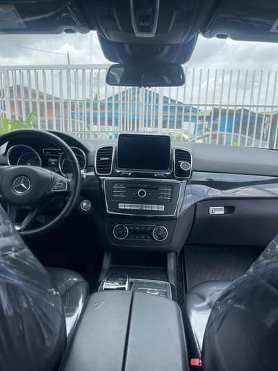 A picture of Benz GLE350 2016 Model TOKS keyless entry etc DM for