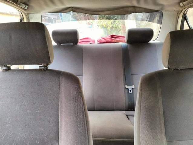 A picture of 2001 Toyota Corolla 4 cylinder