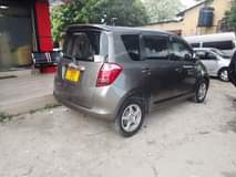 A picture of Toyota Ractis