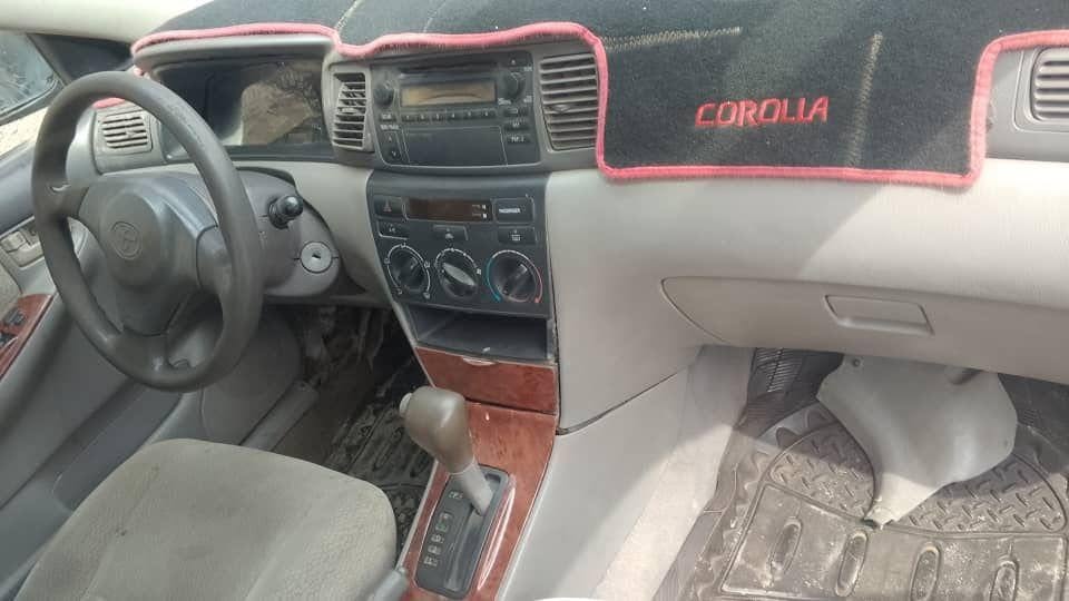 A picture of DEALERS DEAL TOYOTA COROLLA 2004