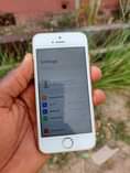 A picture of Iphone 5s storage32 battery69 