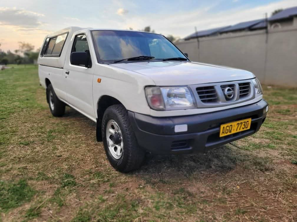 used nissan hardbody