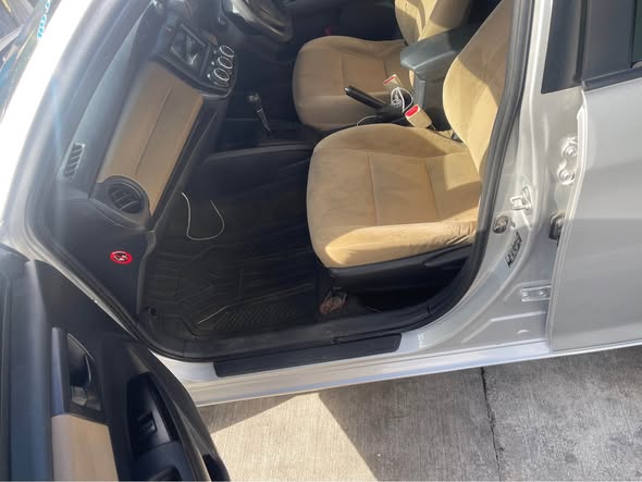 used toyota axio