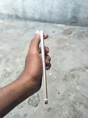 A picture of Iphone 7plus