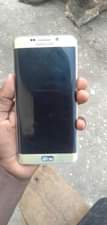 A picture of Samsung s6 edge gb64 ram4 net4g wah 0786811399