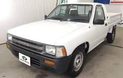 A picture of Toyota pickup hilux for sale at Lagos state 750 000