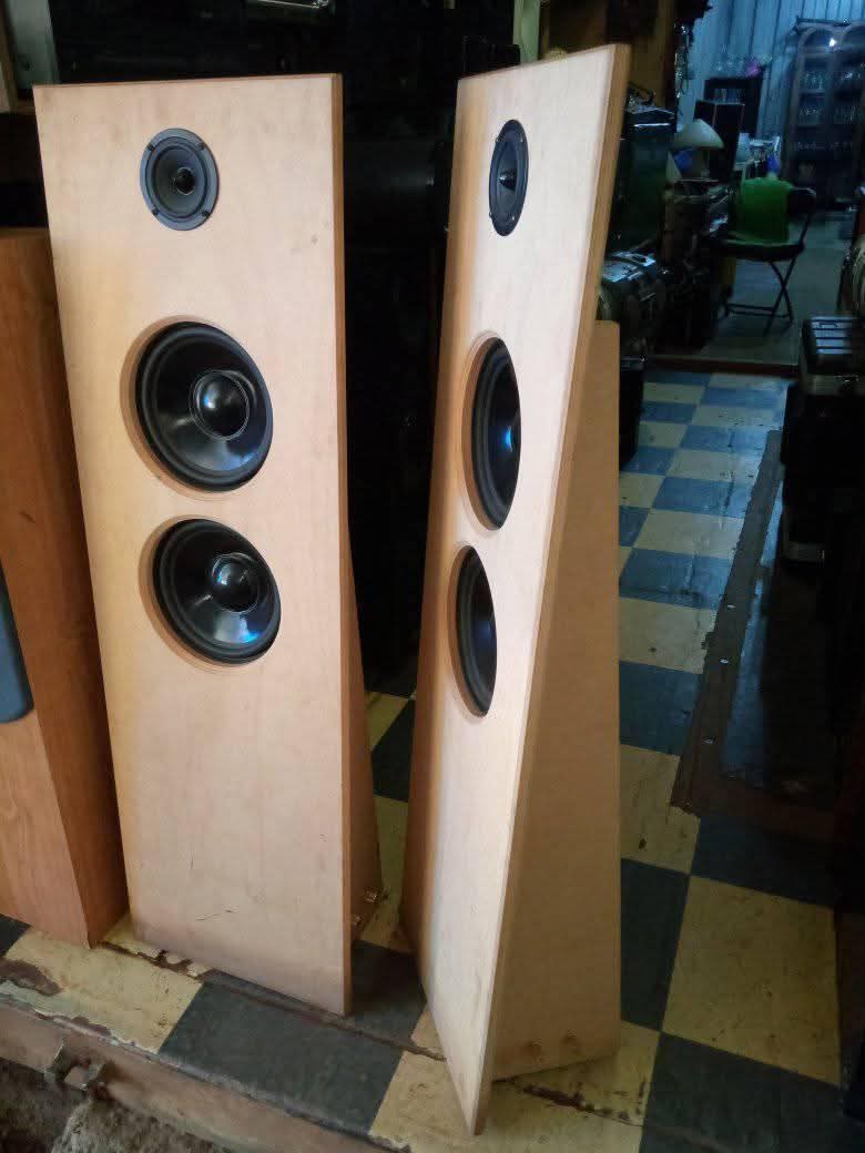 speakers